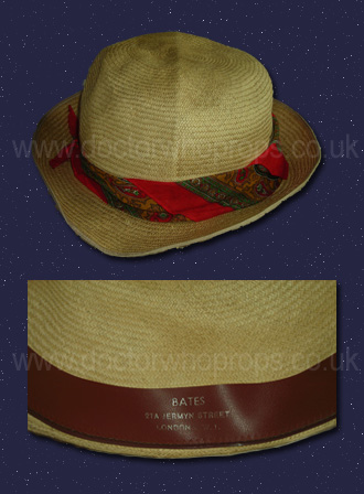 minature tardis prop